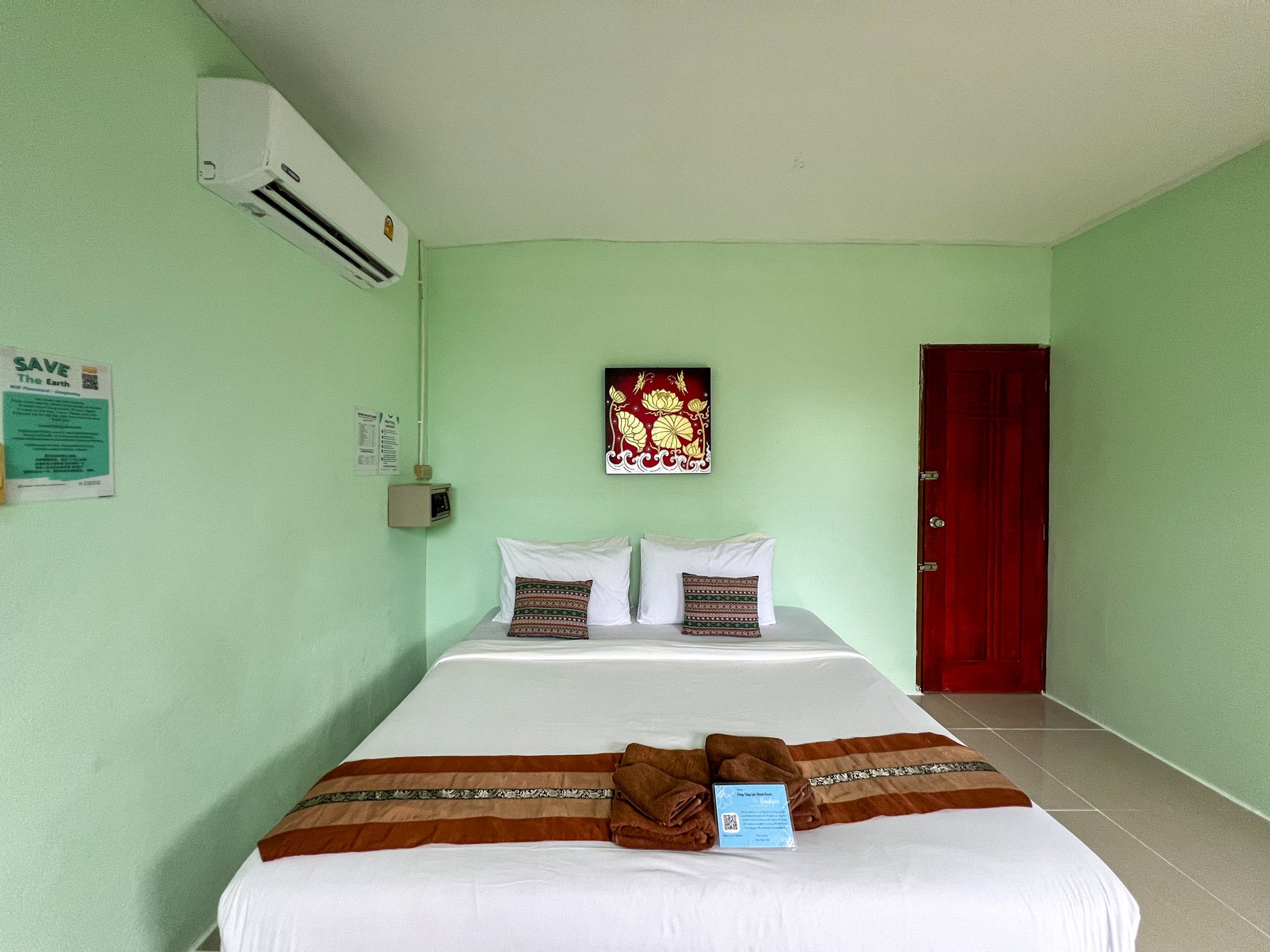Family Connecting Room