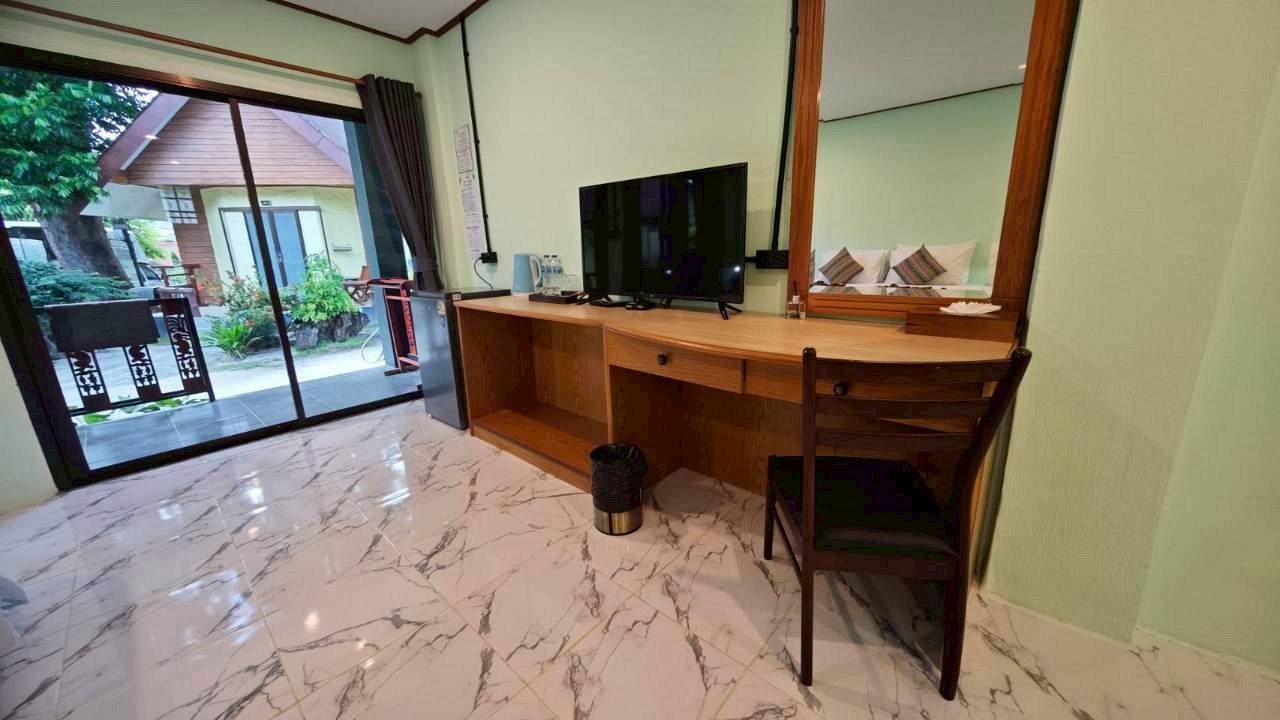 Grand Deluxe Garden Room