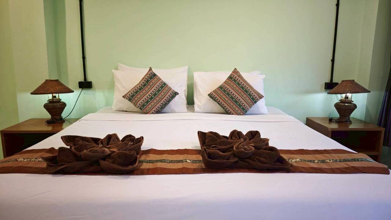 Grand Deluxe Garden Room