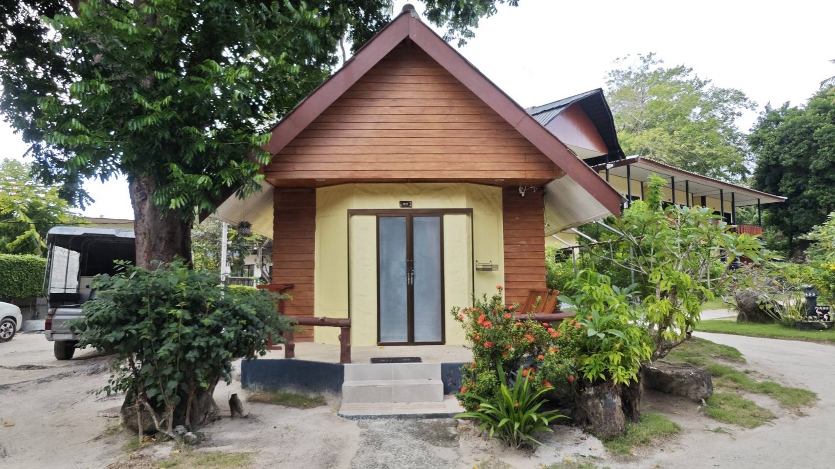 Garden Bungalow-Twin
