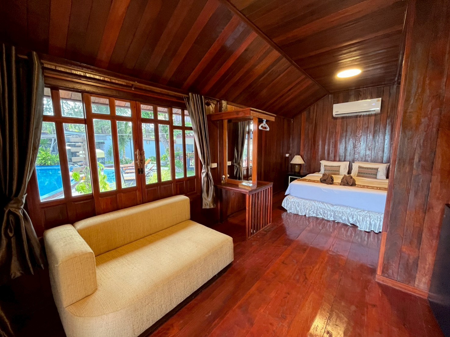 Private Beach Chalet